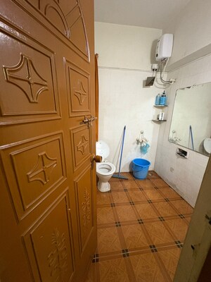 Bathroom in 4 BHK Apartment at Saket Towers Chs Ltd, Thane West – for Rent