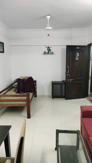 Living Room in 3 BHK Apartment at Bhawani Tower Andheri, Marol – for Rent