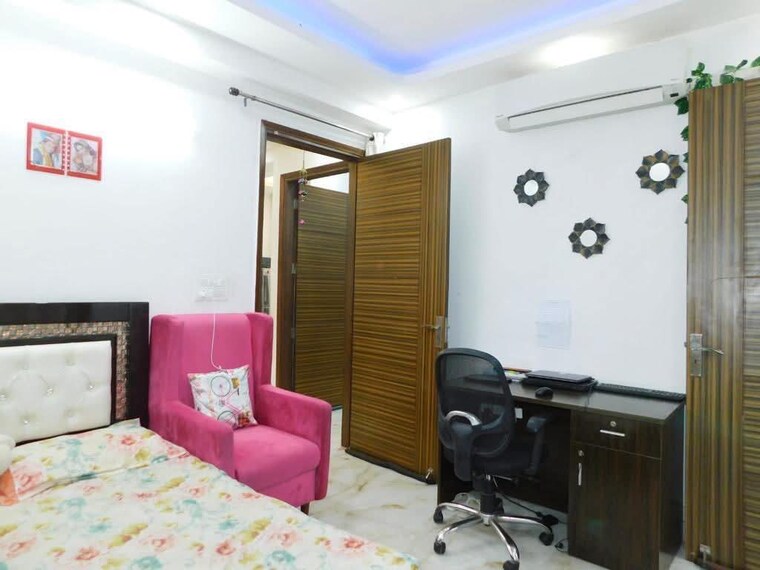 Bedroom, chattarpur 3 Bedroom 1250 Sq.Ft. Builder Floor In Chattarpur Delhi 9592545