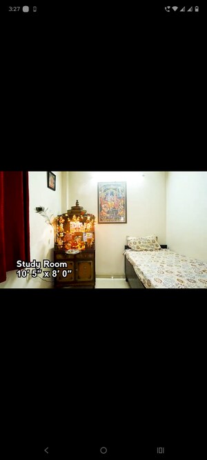 Living Room in 2.5 BHK Apartment at Gaur City 2 - 14th Avenue, Sector 16c Greater Noida – for Rent