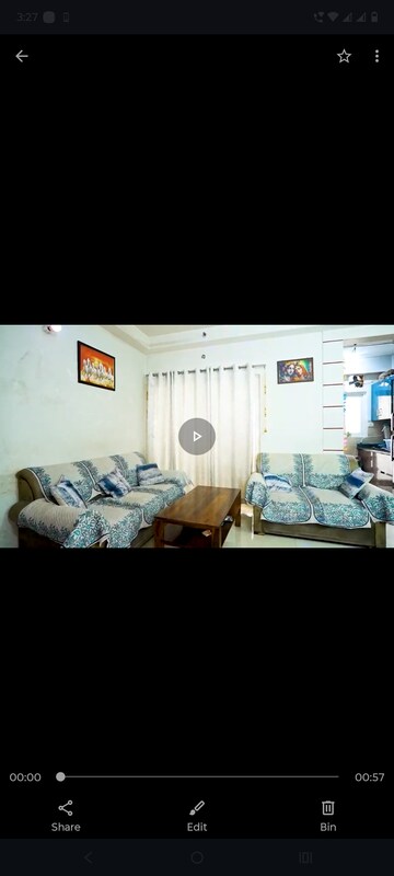 Bedroom in 2.5 BHK Apartment at Gaur City 2 - 14th Avenue, Sector 16c Greater Noida – for Rent