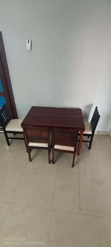 Living Room in 3.5 BHK Apartment at Aims Golf City, Sector 75 – for Rent