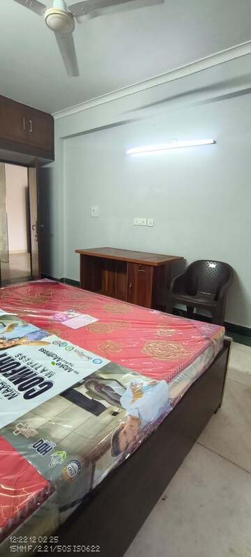 Bedroom in 3.5 BHK Apartment at Aims Golf City, Sector 75 – for Rent