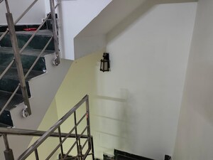 Staircase in 4 BHK Villa at Paramount Golfforeste Villas, Zeta I Greater Noida – for Rent