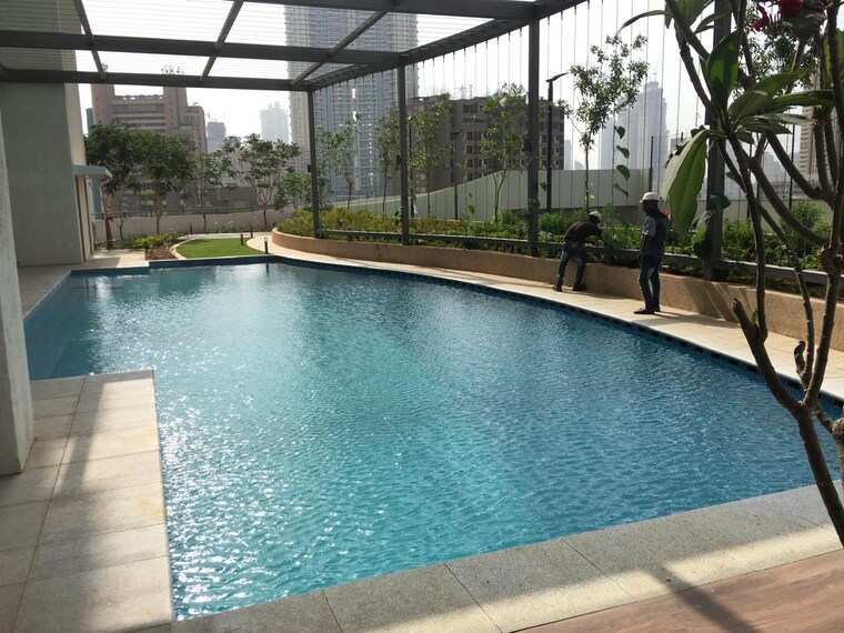 Swimming Pool, lodha-venezia 4 Bedroom 1685 Sq.Ft. Apartment In Parel Mumbai 9592544
