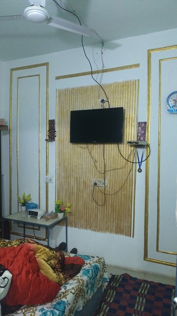 Room in 3 BHK Independent House at RWA Sangam Vihar Block A, Sangam Vihar – for Sale