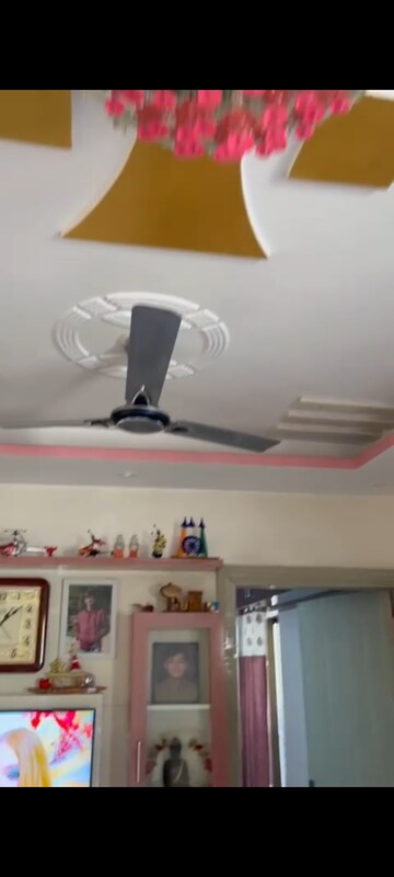 Furnished Amenities in 2.5 BHK Apartment at Anthem French Apartment, Sector 16b Greater Noida – for Rent