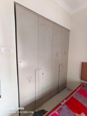 Furnished Amenities in 1 BHK Apartment at Raunak Bliss, Ghodbunder Road – for Rent