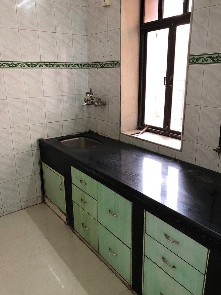 Kitchen, vashi sector 15 3 Bedroom 960 Sq.Ft. Apartment In Vashi Sector 15 Navi Mumbai 9592677