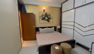 2 BHK Builder Floor For Sale in Defence Enclave Noida, Sector 44