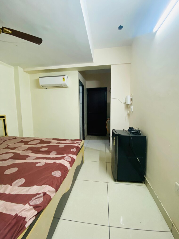 Bedroom, ansal-plaza-sector-23 1 RK 600 Sq.Ft. Builder Floor In Sector 23 Gurgaon 9592884