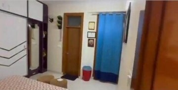 Furnished Amenities in 2 BHK Builder Floor at Defence Enclave Noida, Sector 44 – for Sale