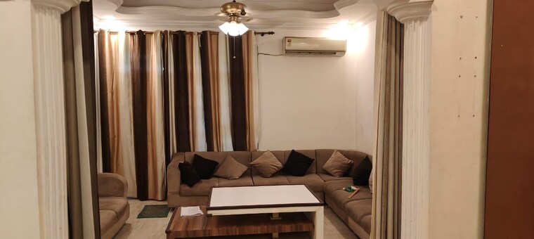 Living Room, gomti nagar Pg For Boys & Girls In Gomti Nagar 9592962