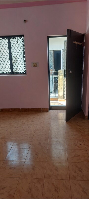 Room in 1 BHK Apartment at Aadharshila Apartment, Sarita Vihar – for Rent