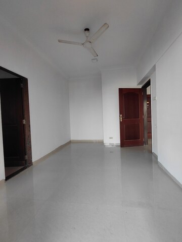 Room in 2 BHK Apartment at Raheja Interface Heights, Malad West – for Sale