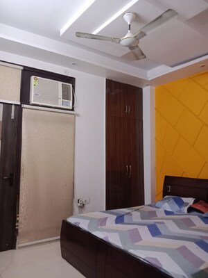 Room in 2 BHK Apartment at Gaur Saundaryam, Tech Zone 4 Greater Noida – for Rent