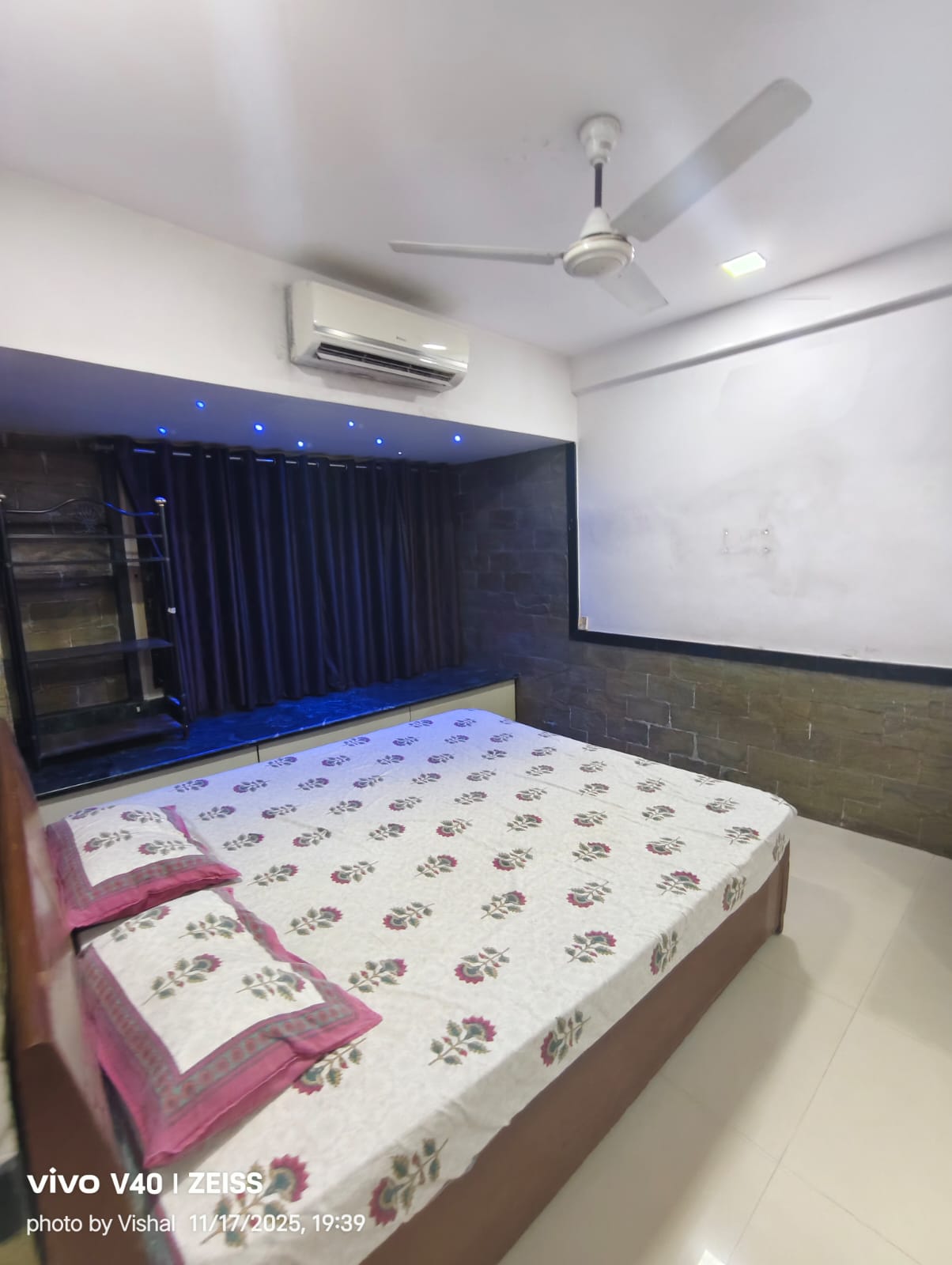 2 BHK 700 Sq.Ft. Apartment in Cosmos Park