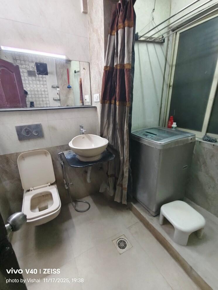 Attached Bathroom, cosmos-park 2 Bedroom 700 Sq.Ft. Apartment In Ghodbunder Road Thane 9593062