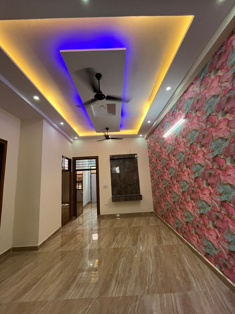 Room, balaji-enclave 3 Bedroom 905 Sq.Ft. Independent House In Govindpuram Ghaziabad 9593292