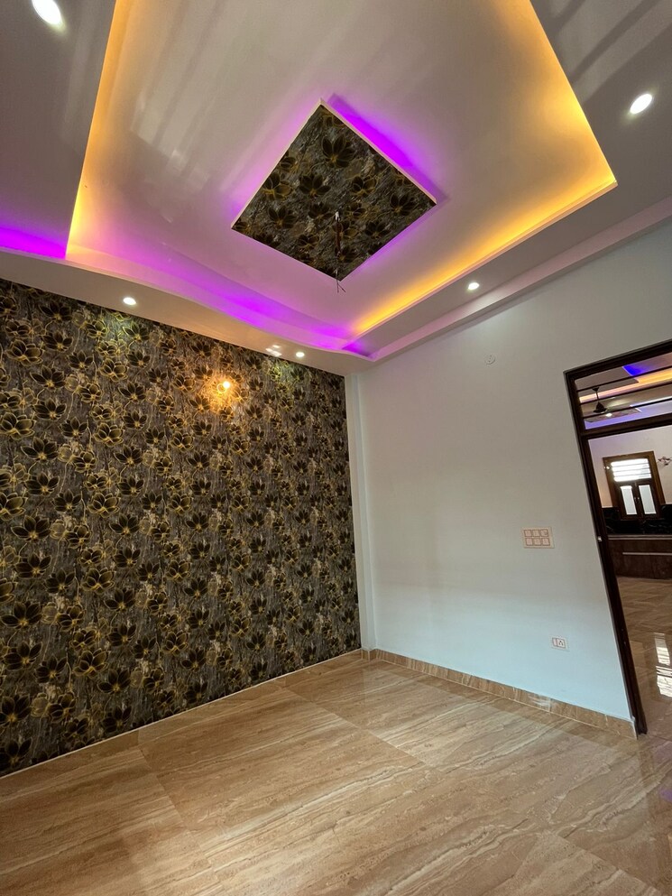 Bedroom, balaji-enclave 3 Bedroom 905 Sq.Ft. Independent House In Govindpuram Ghaziabad 9593314