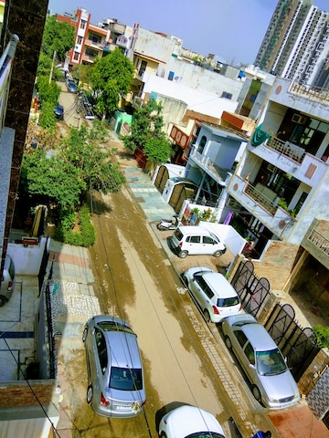 3 BHK Builder Floor For Rent in Niti Khand I