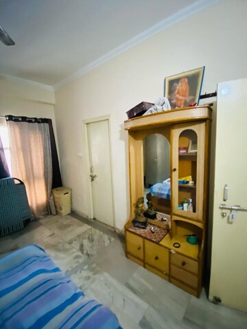 Room in  Pg at Gomti Nagar – for Rent