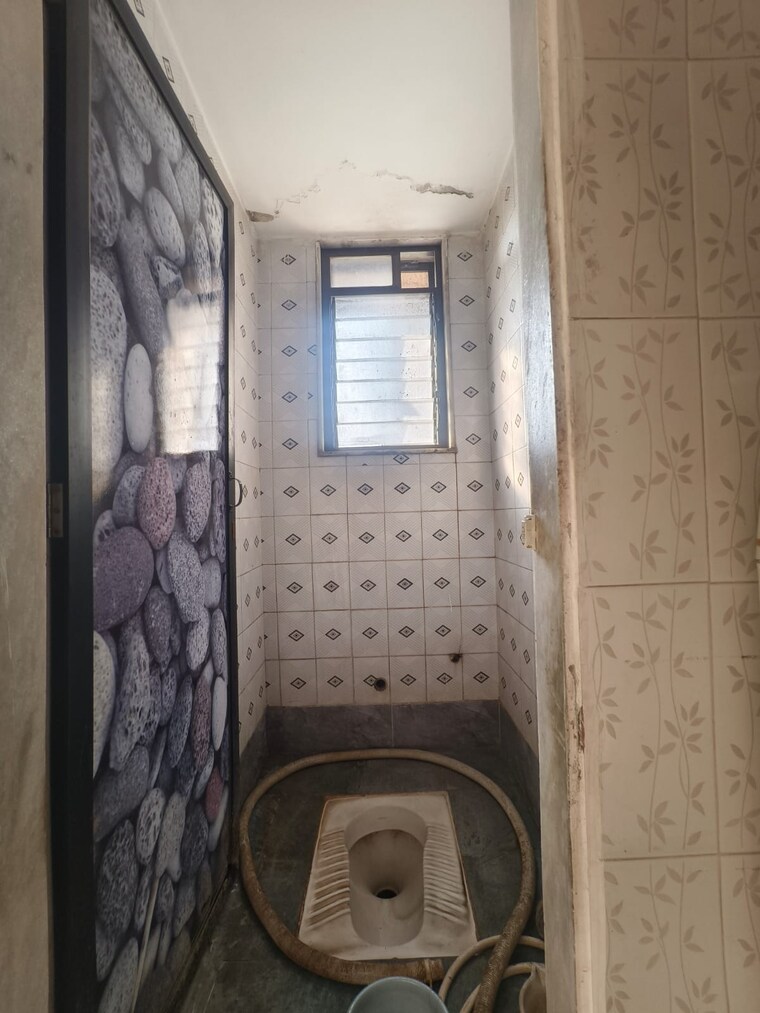Bathroom, thane west 2 Bedroom 700 Sq.Ft. Apartment In Thane West Thane 9593228