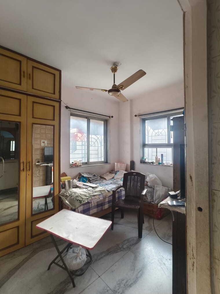 Living Room, thane west 2 Bedroom 700 Sq.Ft. Apartment In Thane West Thane 9593228