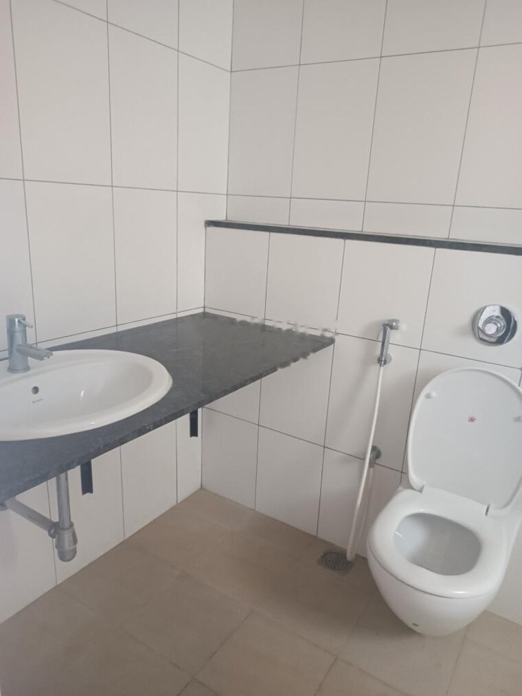 Bathroom, godrej-aqua 2 Bedroom 880 Sq.Ft. Apartment In International Airport Road Bangalore 9593197