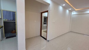 Room in 3 BHK Apartment at Pai Layout – for Rent