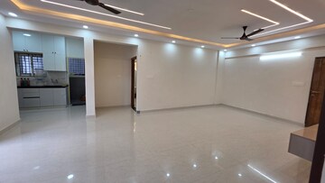 Room in 3 BHK Apartment at Pai Layout – for Rent