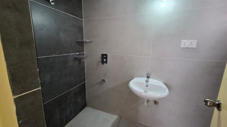 Bathroom, pai layout 3 Bedroom 1560 Sq.Ft. Apartment In Pai Layout Bangalore 9593212