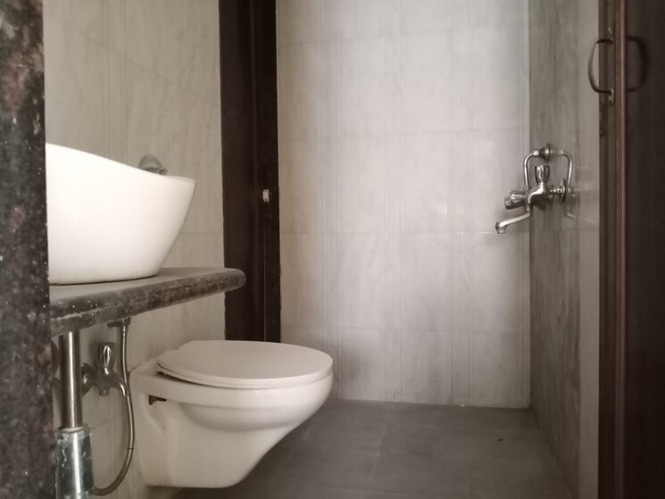 Bathroom, vihang-hills 1 Bedroom 650 Sq.Ft. Apartment In Ghodbunder Road Thane 9593226