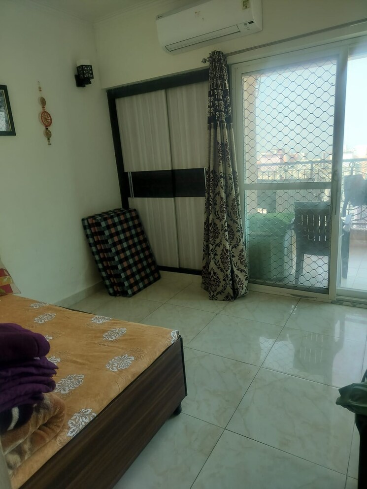 Living Room, gaurs-siddhartham 2 Bedroom 945 Sq.Ft. Apartment In Siddharth Vihar Ghaziabad 9593225