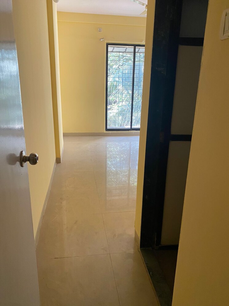 Room, kalwa 1 Bedroom 500 Sq.Ft. Apartment In Kalwa Thane 9593362