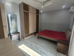Bedroom in 2 BHK Builder Floor at Sector 52 – for Rent