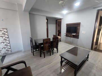Living Room in 2 BHK Builder Floor at Sector 52 – for Rent