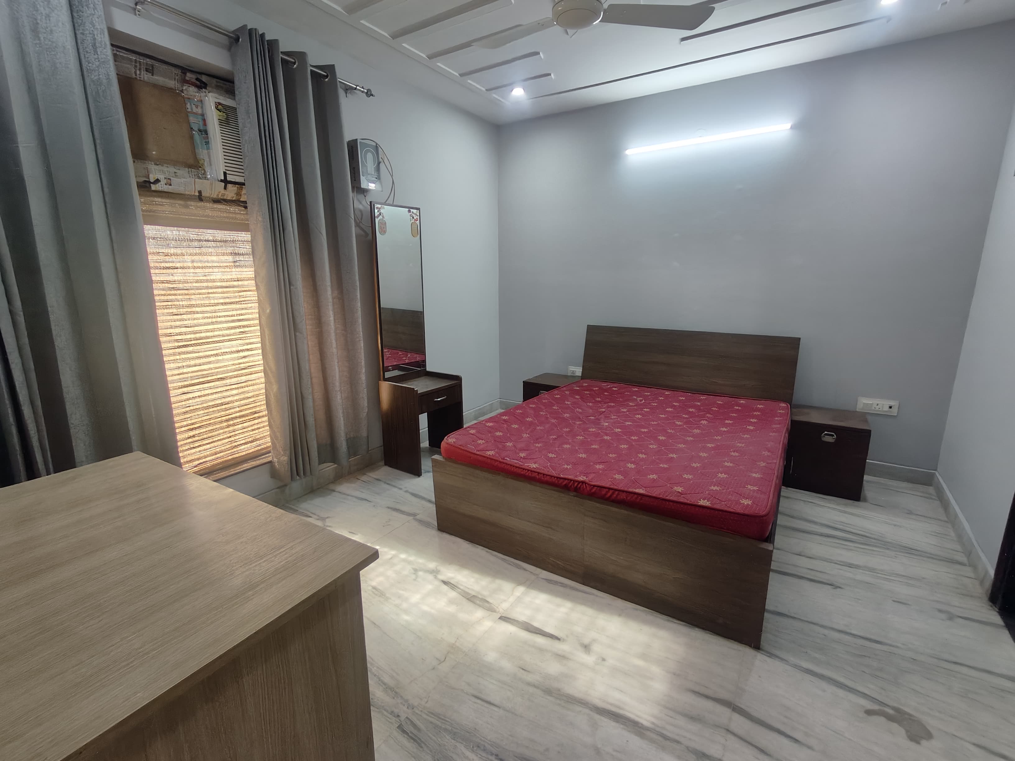 2 BHK Builder Floor For Rent in Sector 52