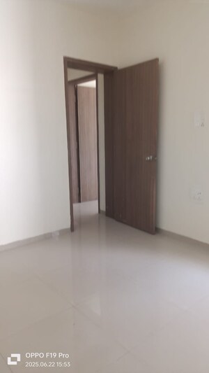 Room in 2 BHK Apartment at Adi Skyline Apartments, Wakad – for Sale