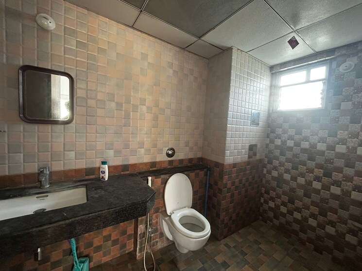 Attached Bathroom, atul-westernhills 3 Bedroom 1393 Sq.Ft. Apartment In Baner Pune 9593424
