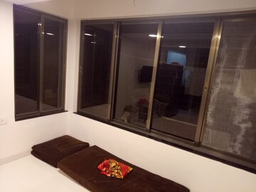 Room in 1 BHK Apartment at Lokpuram CHS, Vasant Vihar – for Sale