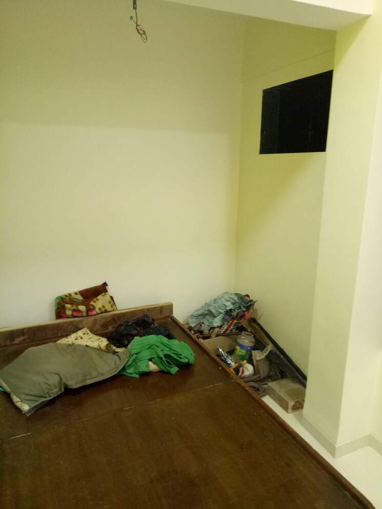 Bedroom, lokpuram-chs 1 Bedroom 500 Sq.Ft. Apartment In Vasant Vihar Thane 9593495