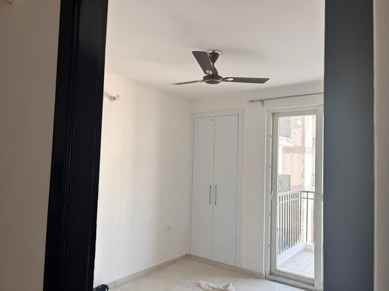 Room, motia-citi-royal-business-park 3 Bedroom 1460 Sq.Ft. Apartment In Ambala Highway Zirakpur 9593570