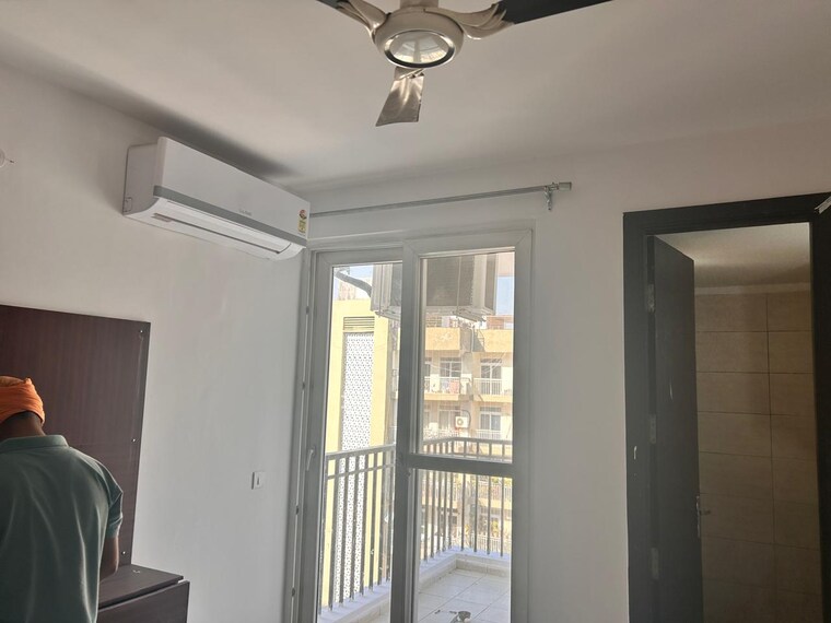 Room, motia-citi-royal-business-park 3 Bedroom 1460 Sq.Ft. Apartment In Ambala Highway Zirakpur 9593570