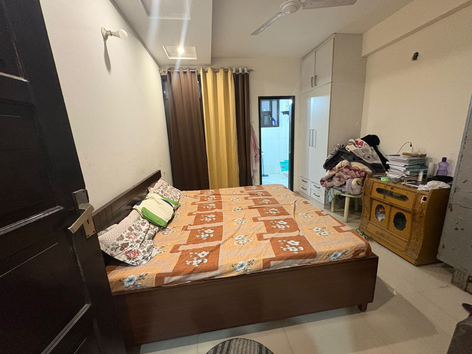 3 BHK Apartment For Sale in Vrindavan Garden