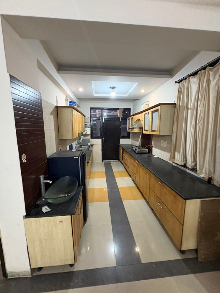 Kitchen, dhakoli 3 Bedroom 2200 Sq.Ft. Apartment In Dhakoli Zirakpur 9593559