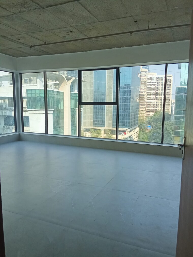 Room, maxcap-centre Commercial Office Space 380 Sq.Ft. In Andheri West Mumbai 9593589