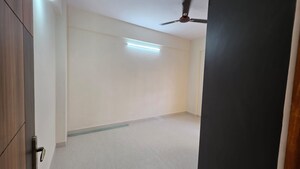 Room in 3 BHK Apartment at Pai Layout – for Rent