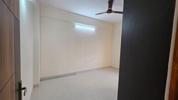 Room in 3 BHK Apartment at Pai Layout – for Rent