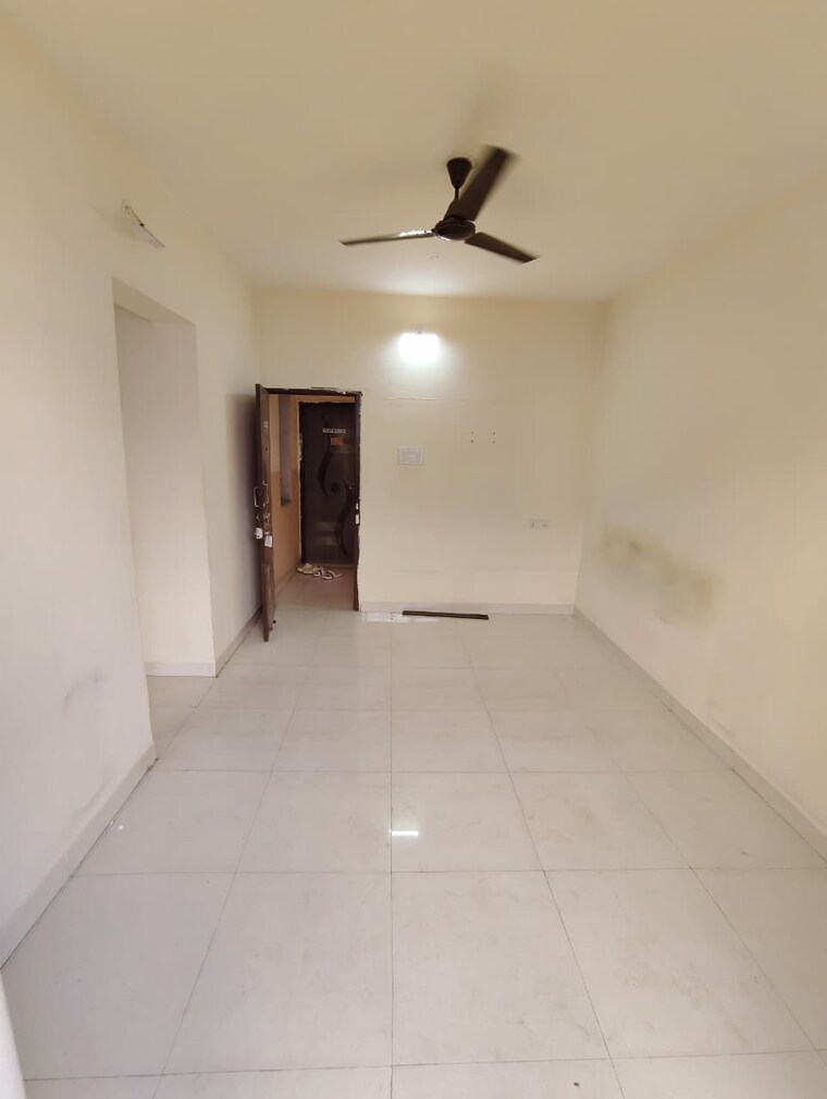 Room, vaishnavi-complex-kharadi 1 Bedroom 650 Sq.Ft. Apartment In Kharadi Pune 9593697